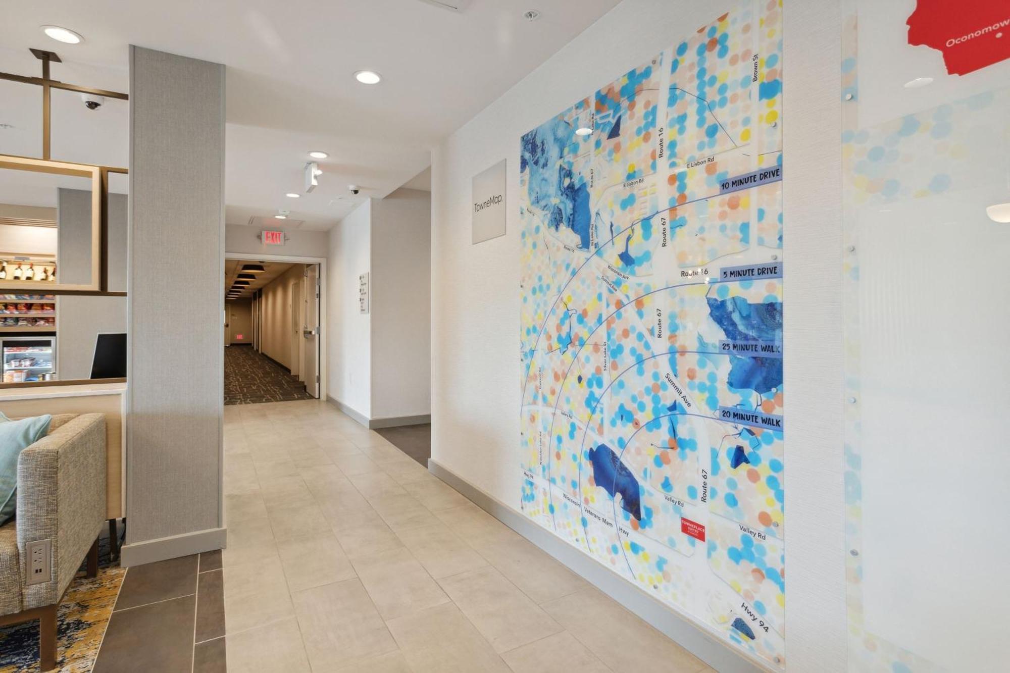 Towneplace Suites By Marriott Oconomowoc Εξωτερικό φωτογραφία